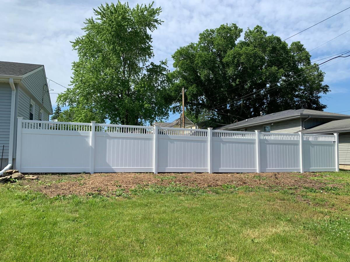 Vinyl Fencing Gilberts Illinois